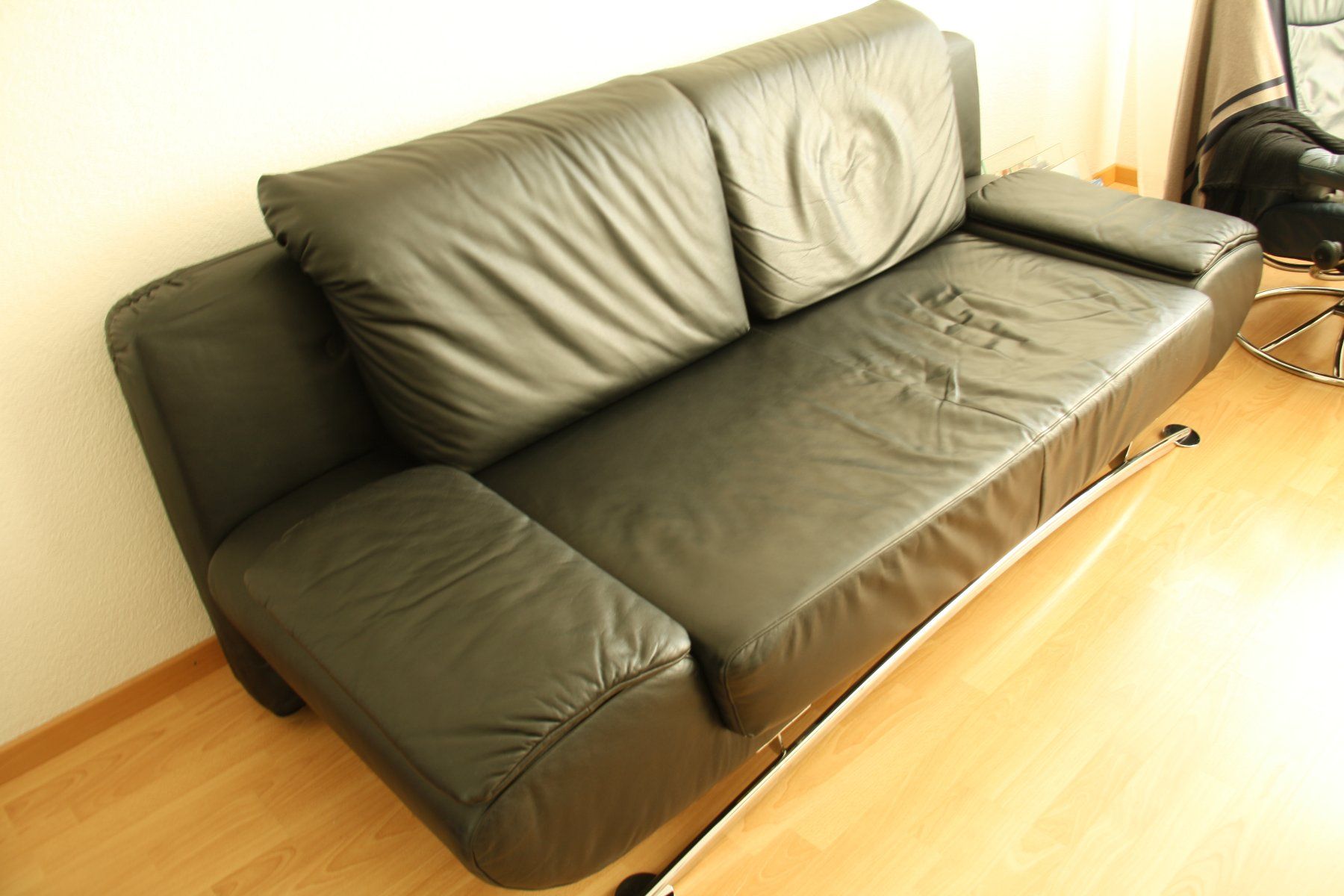 Divani: Bett Sofa Leder – Usato da Erlinsbach SO venduto da rotkelch 1