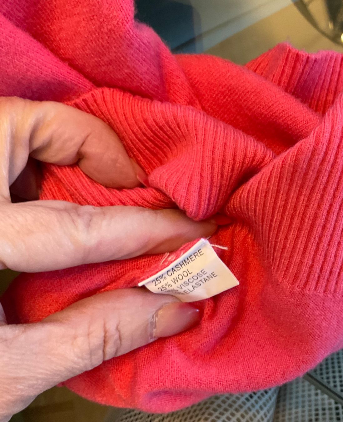 Pullover & Sweatshirts: Cadeau superbe pull X MAX en cachemire couleur corail, t. L – Gebraucht aus Genève von Mazelyne 6
