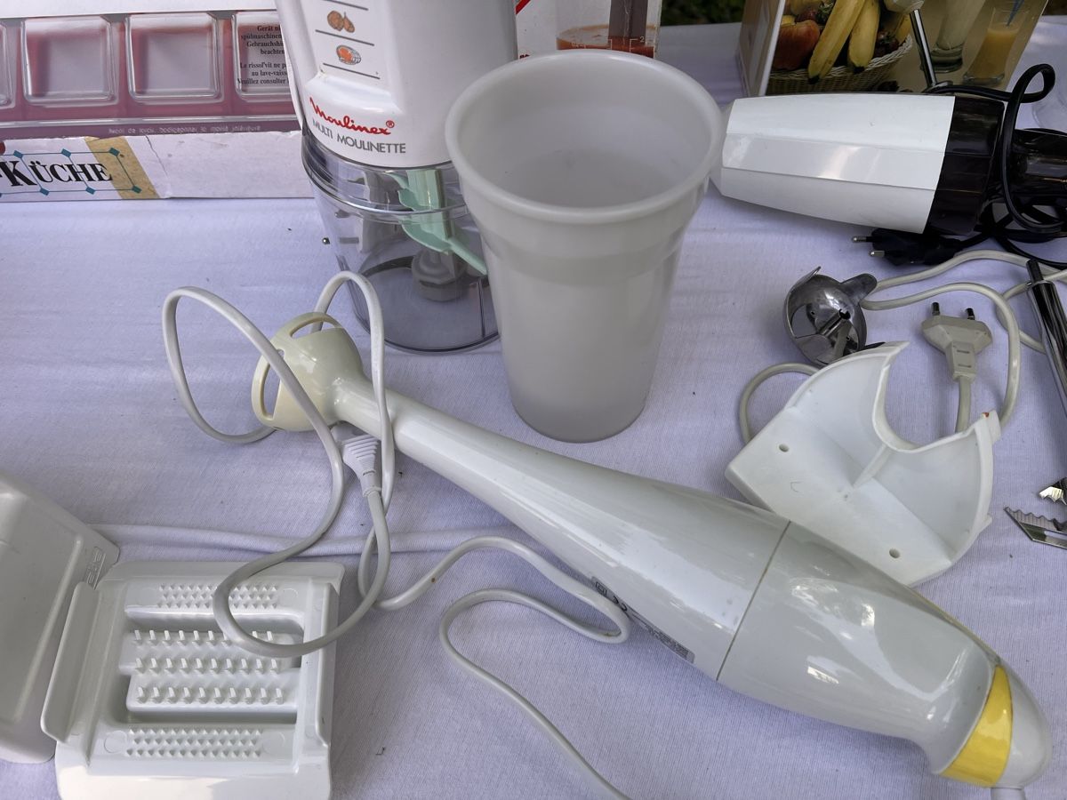 Elettrodomestici da cucina: Küche-Geräte :Stabmixer, Multizerkleinerer, Elektromesse (64 – Usato da Glattfelden venduto da maa_qcj8 8