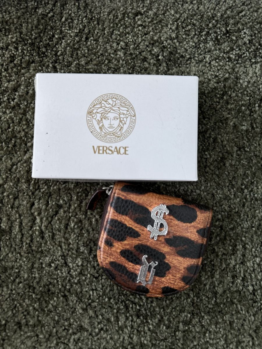 Versace Brieftaschen: Versace Geldbörse – Gebraucht aus Wallisellen von rb_88 1