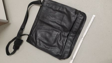 K..1 R) Schöne Umhängetasche Tasche aus Leder