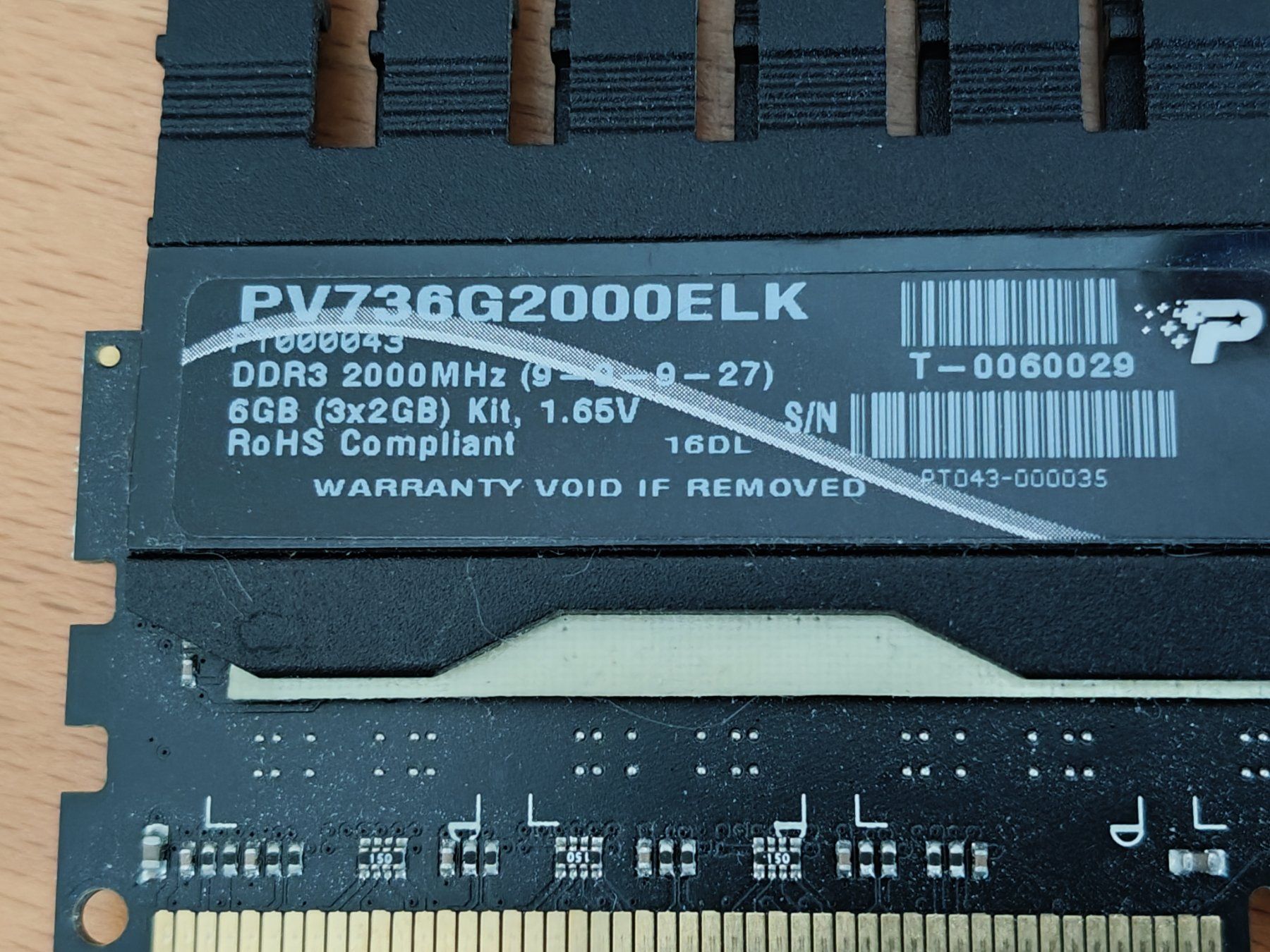 Mémoires / RAM: 3x2GB Patriot Viper Memory RAM / PV736G2000ELK - Sektor 7 – D'occasion à Muttenz par IkaSul 2