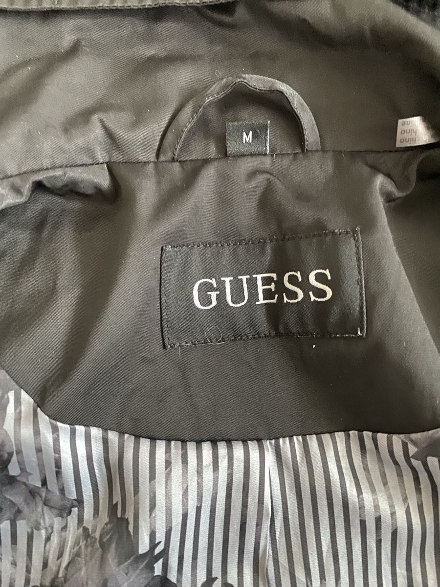 Guess Cappotti: Guess Lace-up Damenmantel – Usato da Volketswil venduto da 9394 4