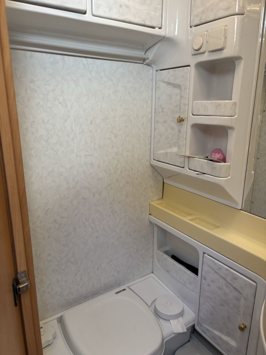 Anhänger: Wohnwagen Hobby Excellent Caravan – Gebraucht aus Bottenwil von schaefere 3