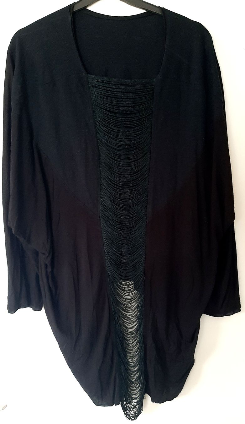 Blusen: Black Fringe Back Blouse, BSB, Viscose, Size M – Gebraucht aus Watt von Tomaf