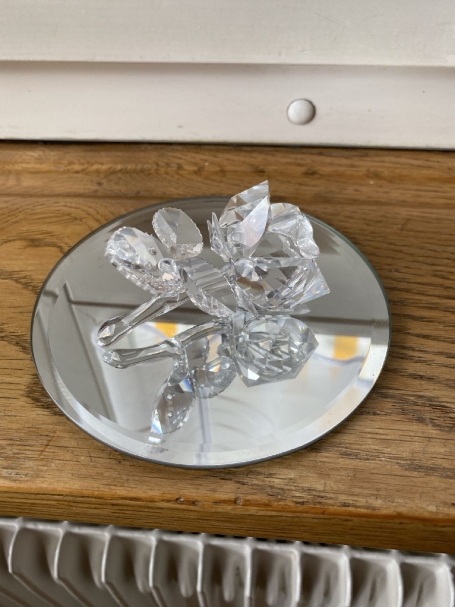 Swarovski Figurines: Swarovski Rose Kristall – Neuf avec emballage d'origine à Zürich par lar_y9bc
