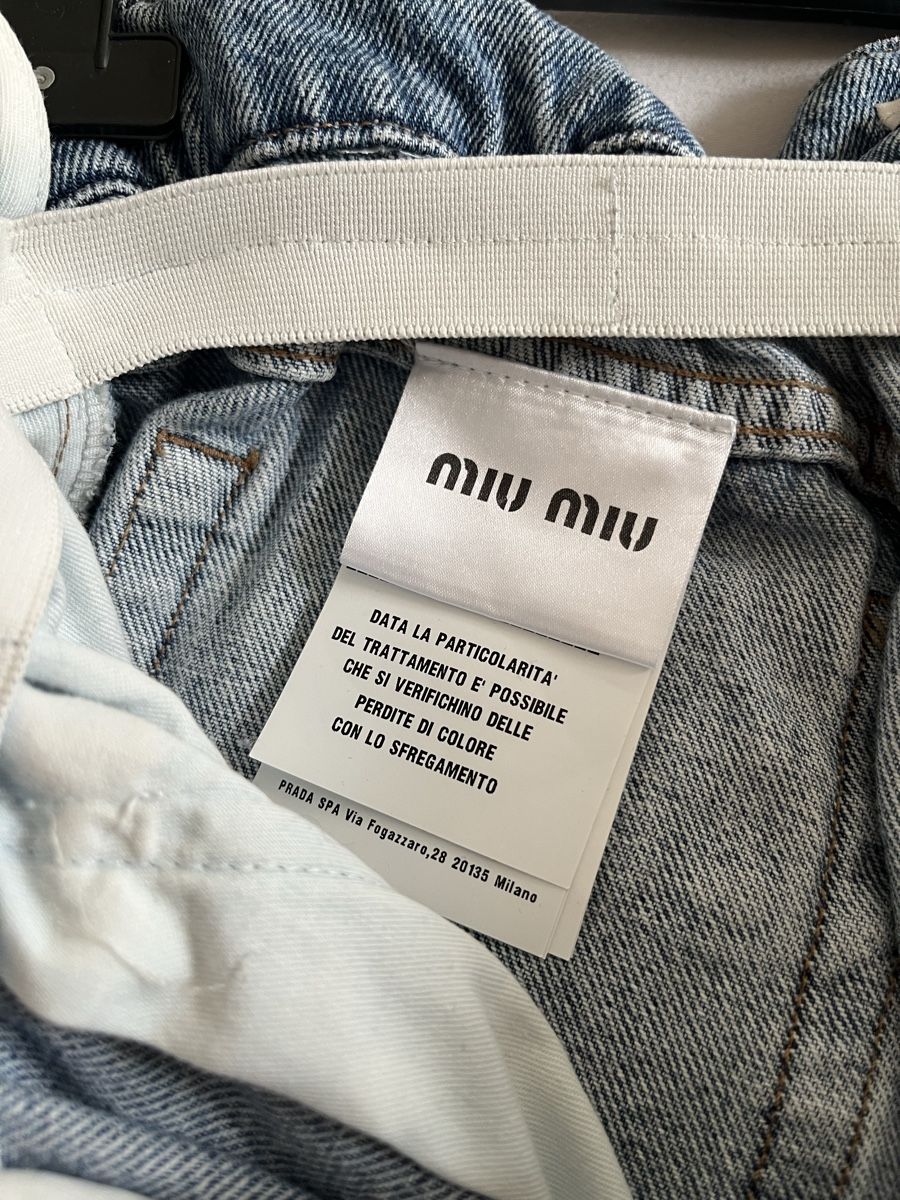 Miu Miu Jeans: Miu miu jeans – Usato da Lausanne venduto da pioupiou38 5