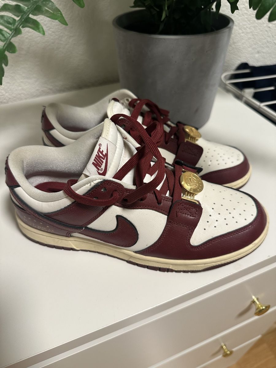 Nike Scarpe da donna: Nike Dunk Low  Schuhe Grösse 40.5 gebraucht – Usato da Reinach BL venduto da Alles_muss_weg00