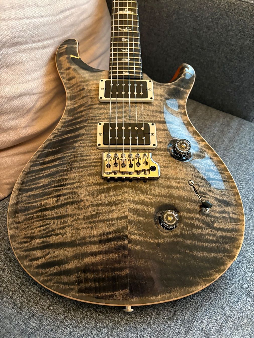 PRS Strumenti musicali: PRS Custom 24 Charcoal (Core USA 2019) – Usato da Horw venduto da SuzeCassis 5