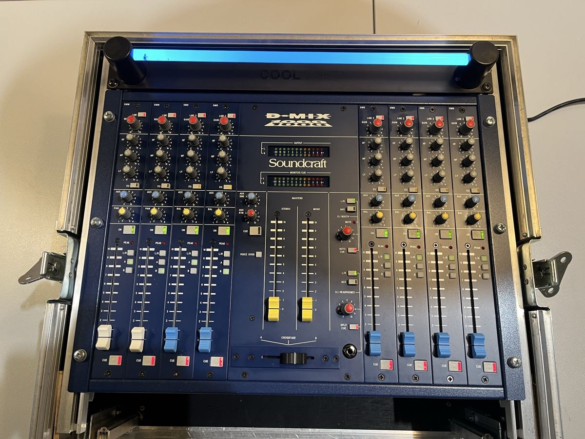 Soundcraft Console di mixaggio: DJ Mischpult Soundcraft D-Mix 1000 – Usato da Matzendorf venduto da Murbach 1