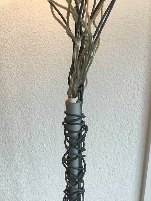 Lampes: Stehlampe Drahtgeflecht – D'occasion à St. Niklausen LU par val_y8jm 3