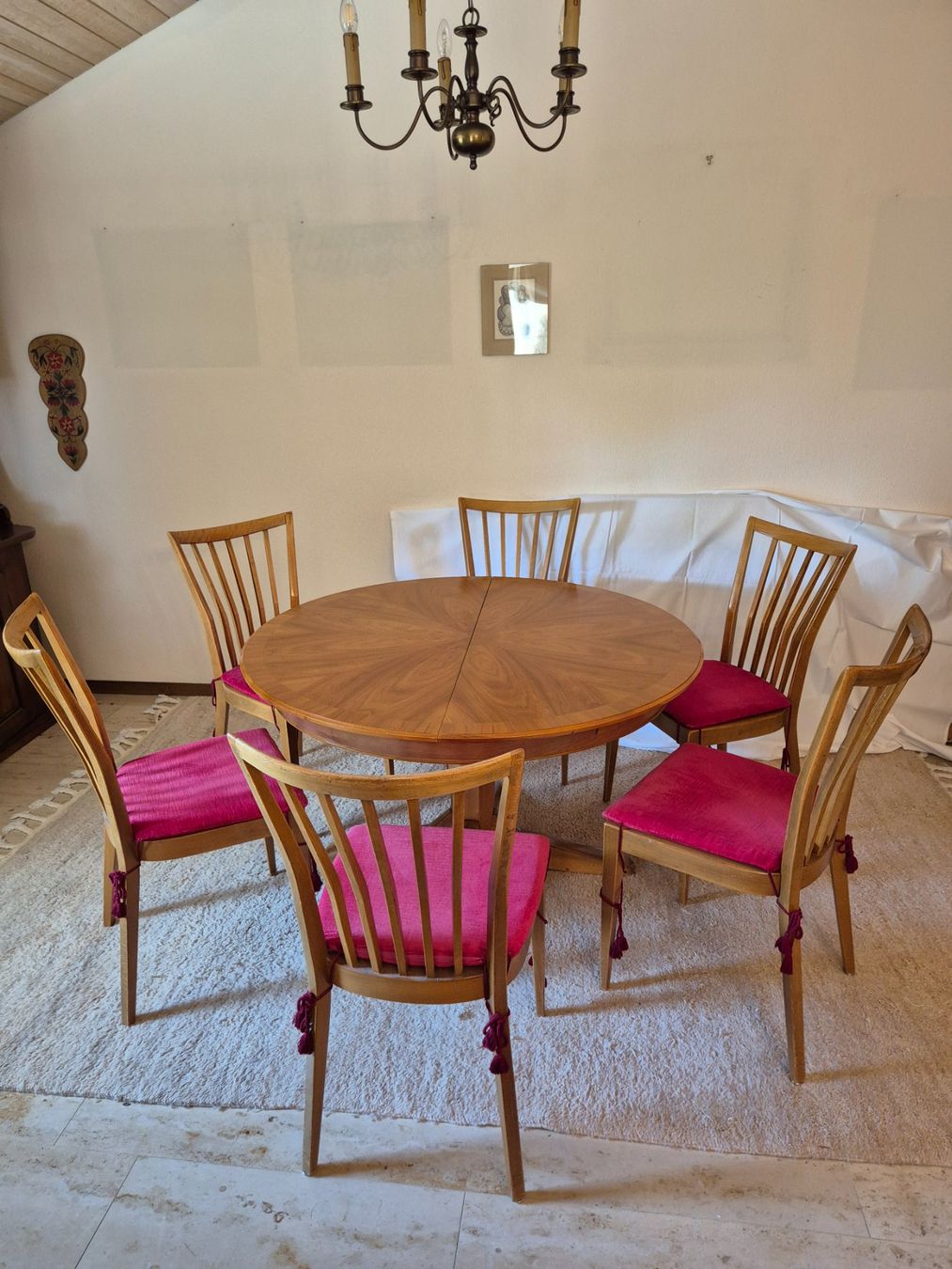 Set di tavolo e panche: Esszimmer aus den 60er Jahren – Usato da Steinach venduto da ACMO32O