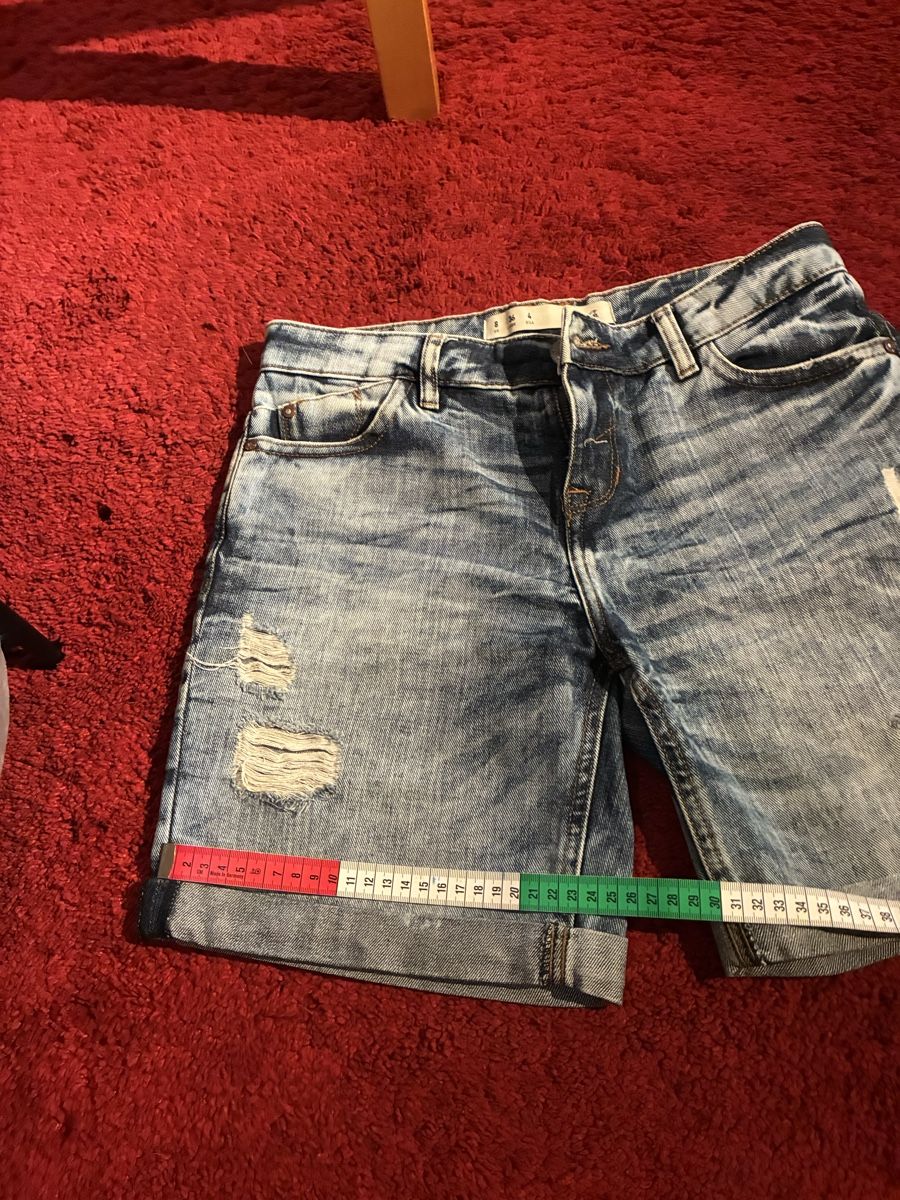Jeans: Jeans Short Damen  – Gebraucht aus Laupen BE von ole_l8gg 2