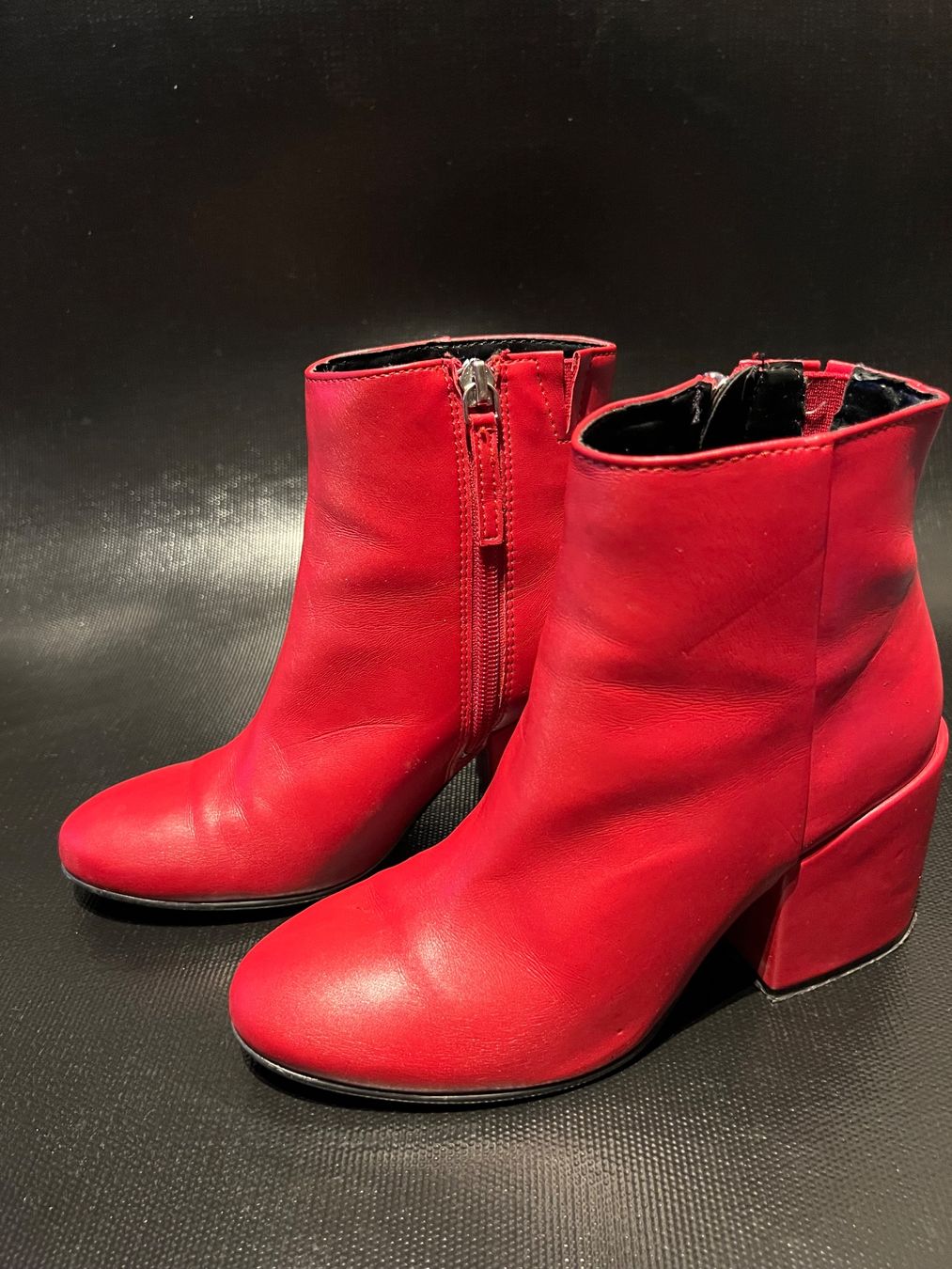 Damenschuhe: Pull& Bear Boot Stiefelette Rot Gr 36 – Gebraucht aus Frenkendorf von Style365