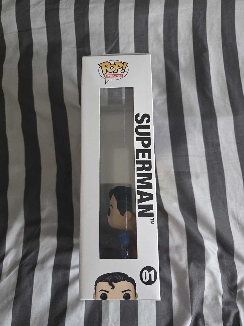 Funko Statuette: Funko Pop Superman Comic Cover – Nuovo (secondo la descrizione) da Zürich venduto da Sams_FunkoandComics_ 3