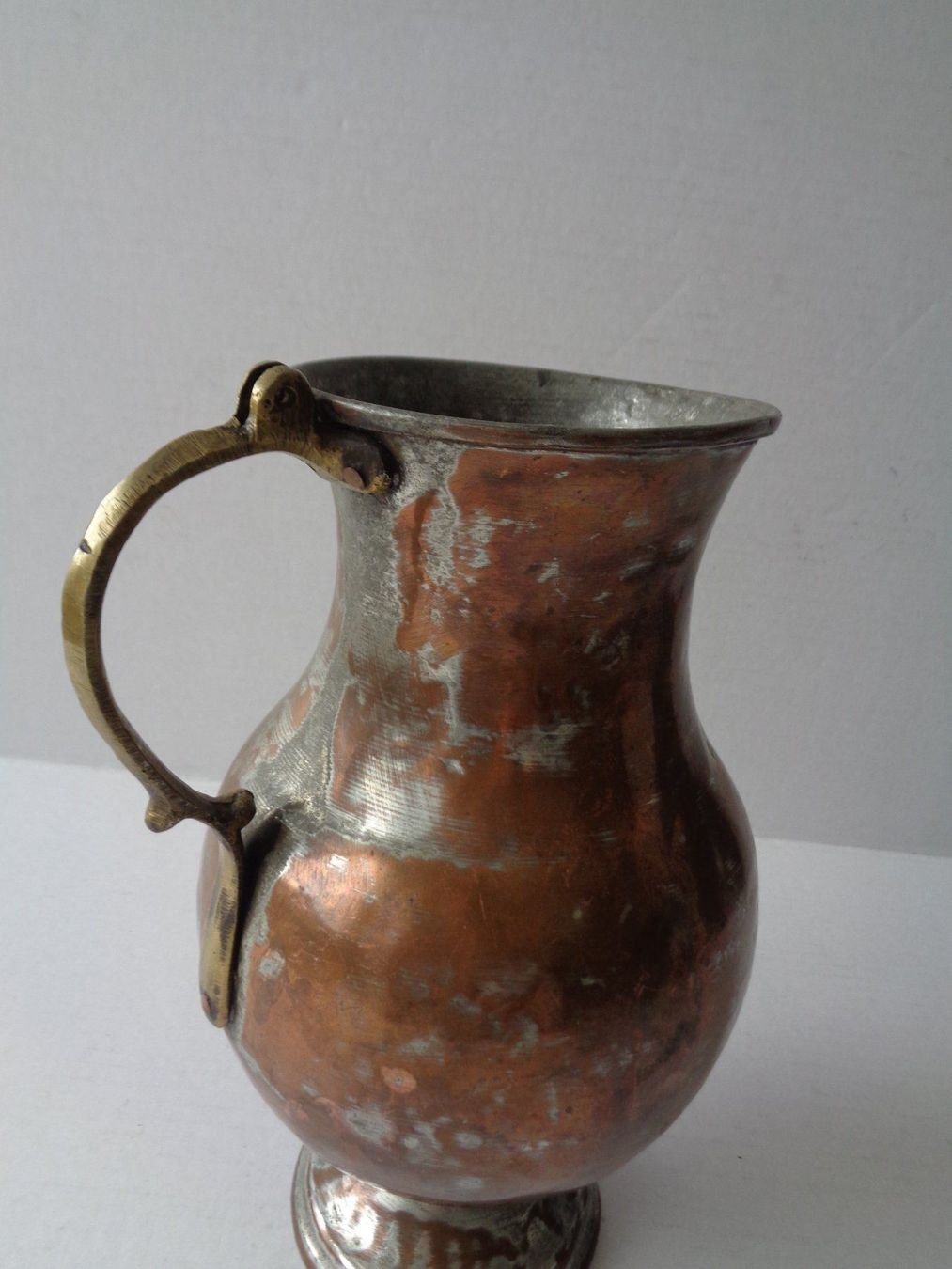 Carafes: Alter Kupferkrug – D'occasion à Chur par omonia 2