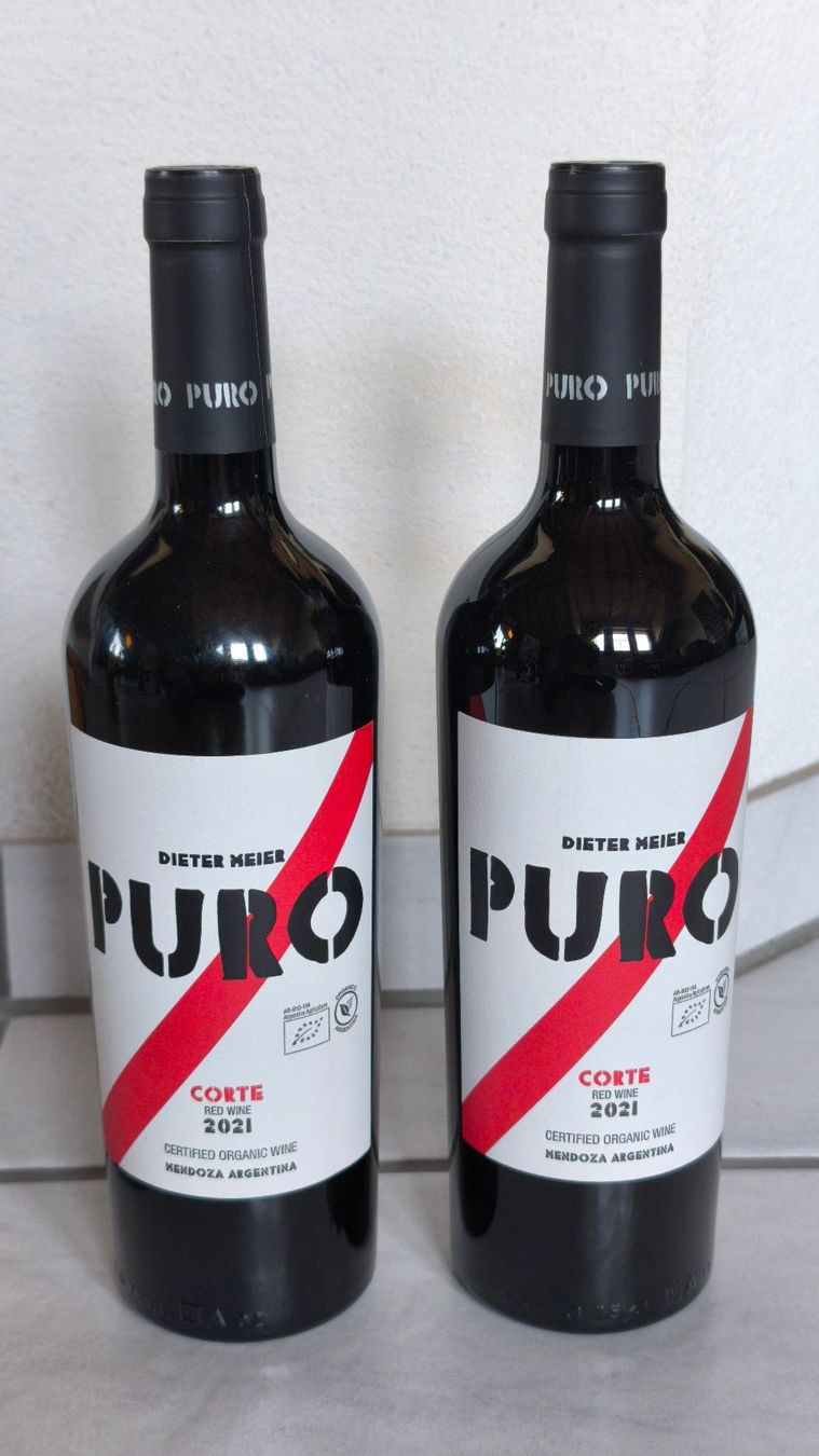 Vino: Dieter Meier PURO Corte 2021 – Nuovo e nell'imballaggio originale da Zürich venduto da Bluemex