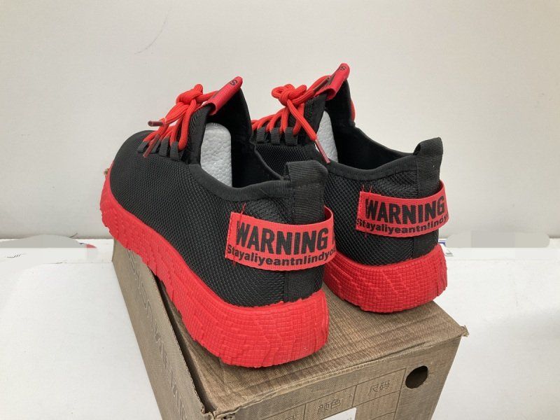 Scarpe da uomo: Neue Sportschuhe Gr. 42 – Nuovo e nell'imballaggio originale da Oftringen venduto da Leleni 2