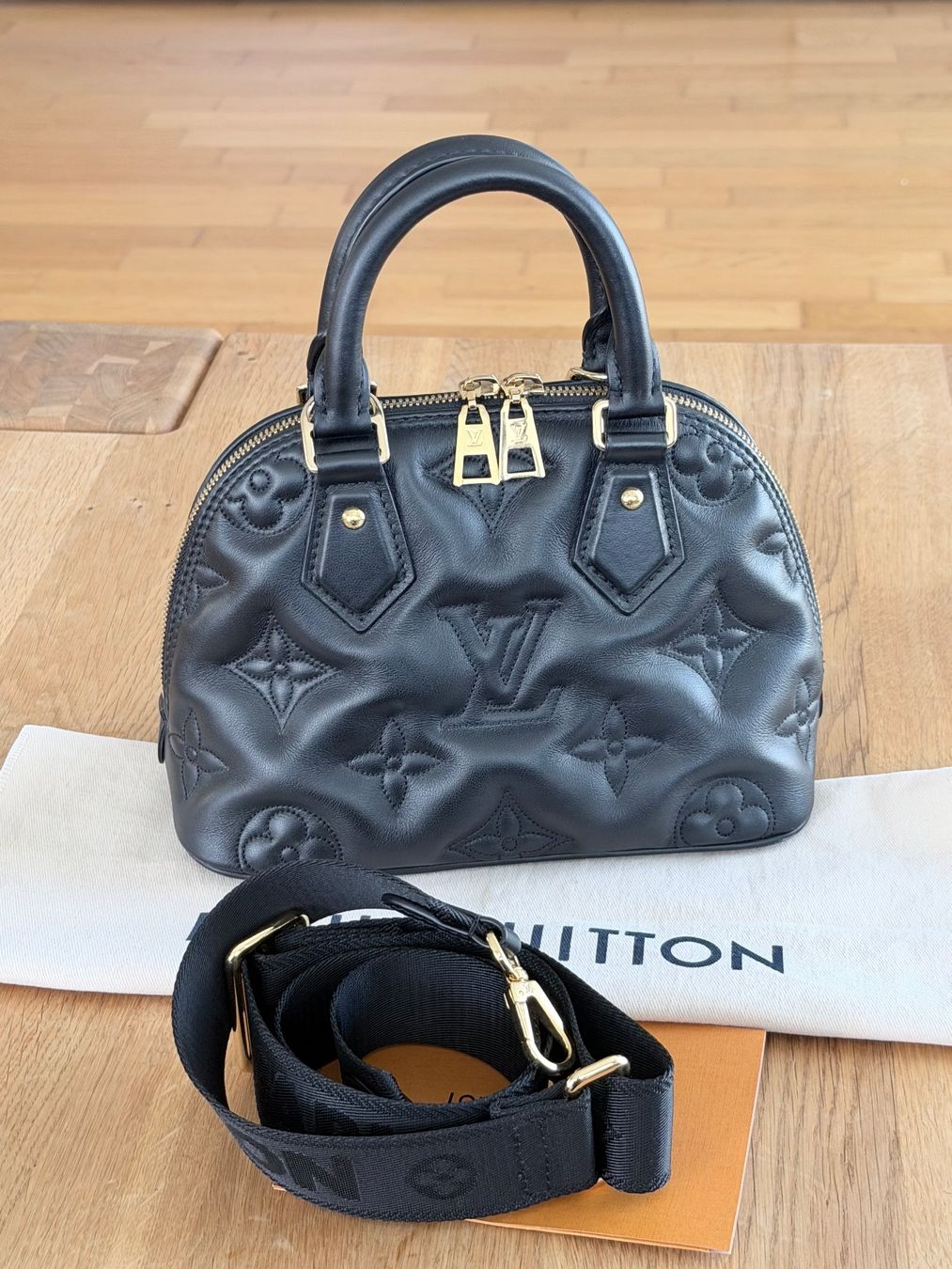 Louis Vuitton Taschen für Damen: Louis Vuitton Alma BB – Gebraucht aus Reinach AG von RobbisB 6