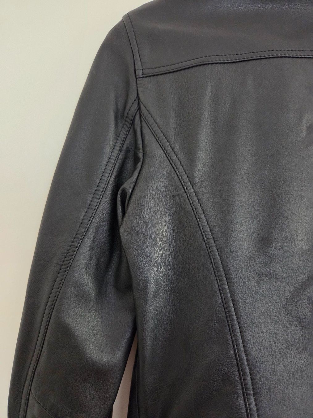 Massimo Dutti Vestes: Sehr schöne Massimo Dutti Lederjacke – D'occasion à Thun par angerber 6