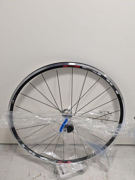 shimano r501 rear wheel