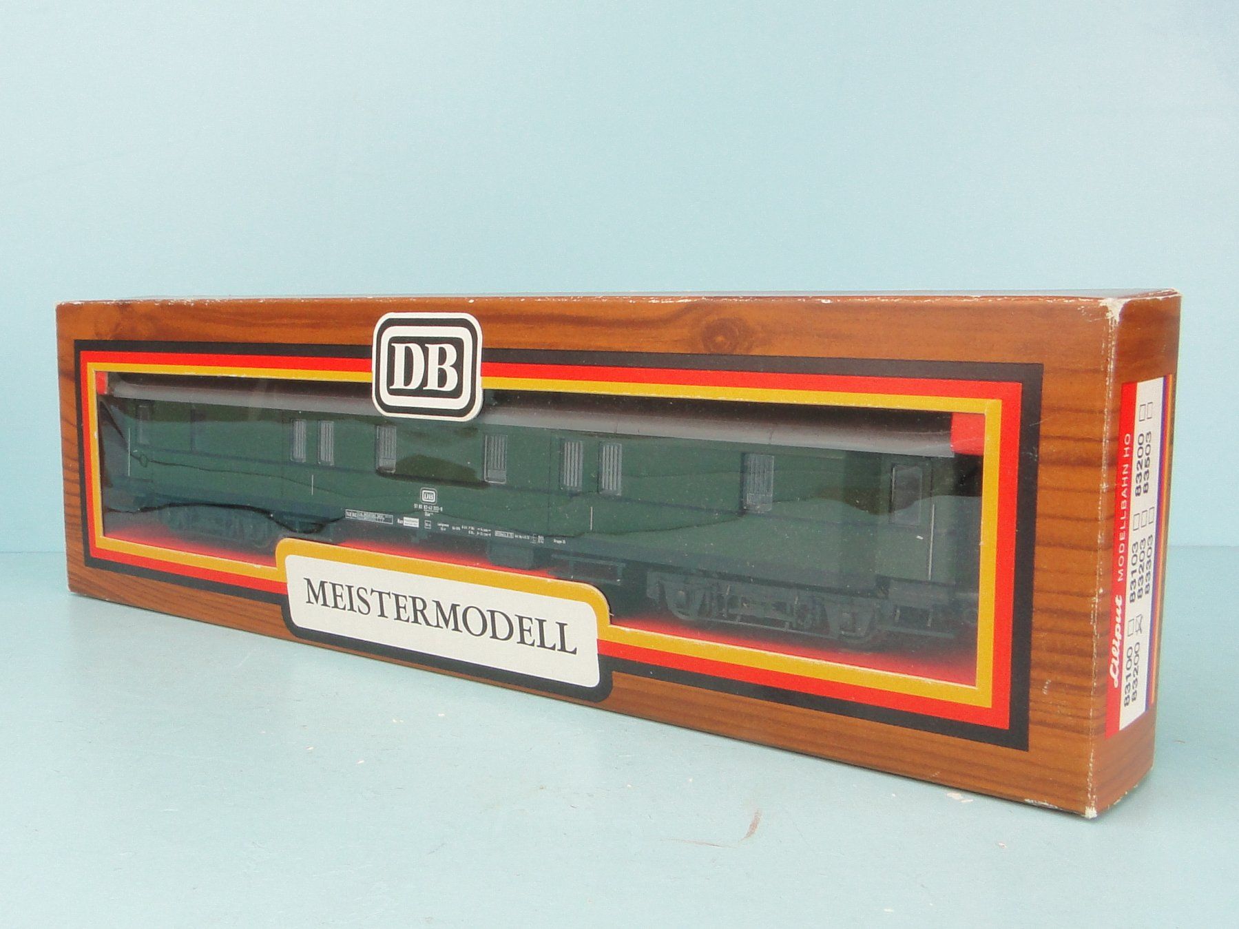 Liliput Modelleisenbahnen: Liliput 832 00 DB Gepäckwagen – Gebraucht aus Bülach von cann11 4