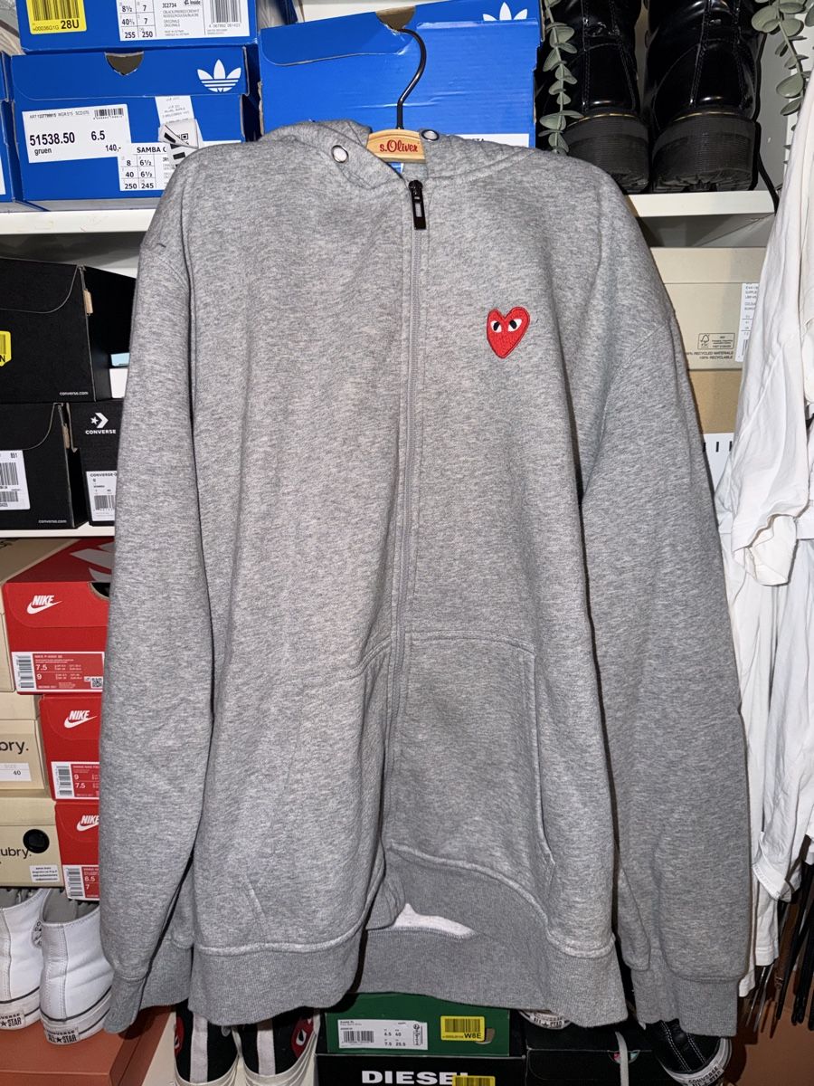 Comme Des Garcons Pullover & Sweatshirts: Pullover – Gebraucht aus Gutenswil von jus_nr7h
