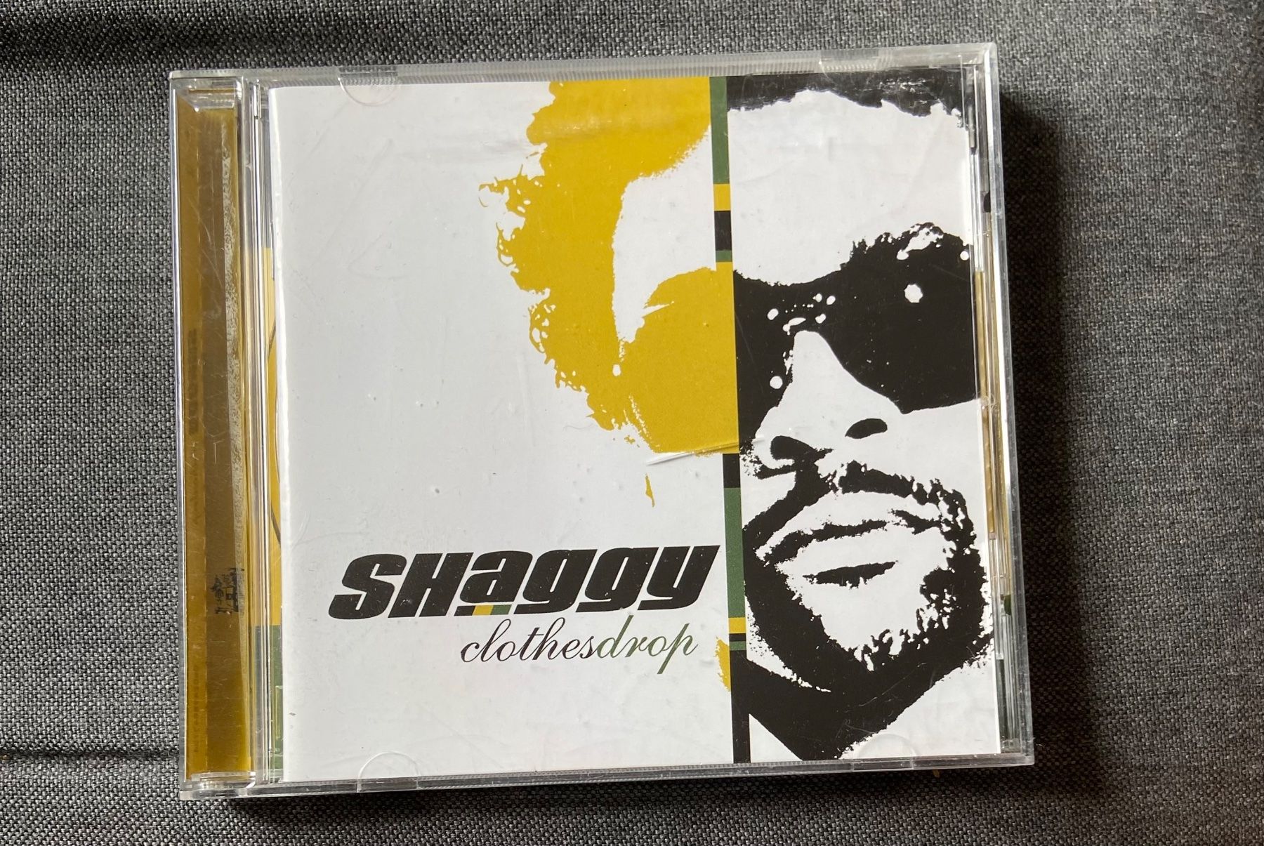 CD: CD - Shaggy – Clothes Drop – Usato da Luzern venduto da Lycka