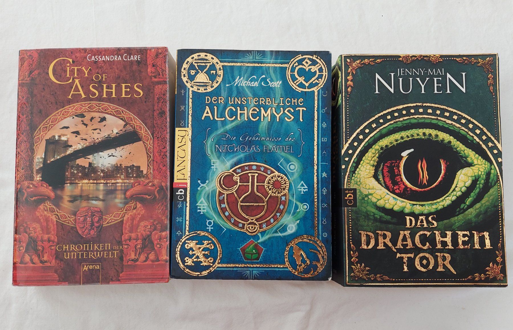 Libri: 8 Bücher Fantasy, auch einzeln möglich – Usato da Uitikon Waldegg venduto da Smeragol 1