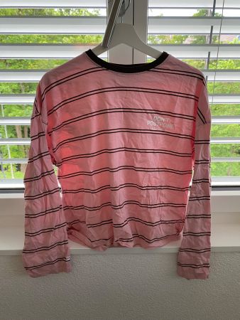 Pull& Bear Pacific Republic Shirt, Langarmshirt, Rosa, XS