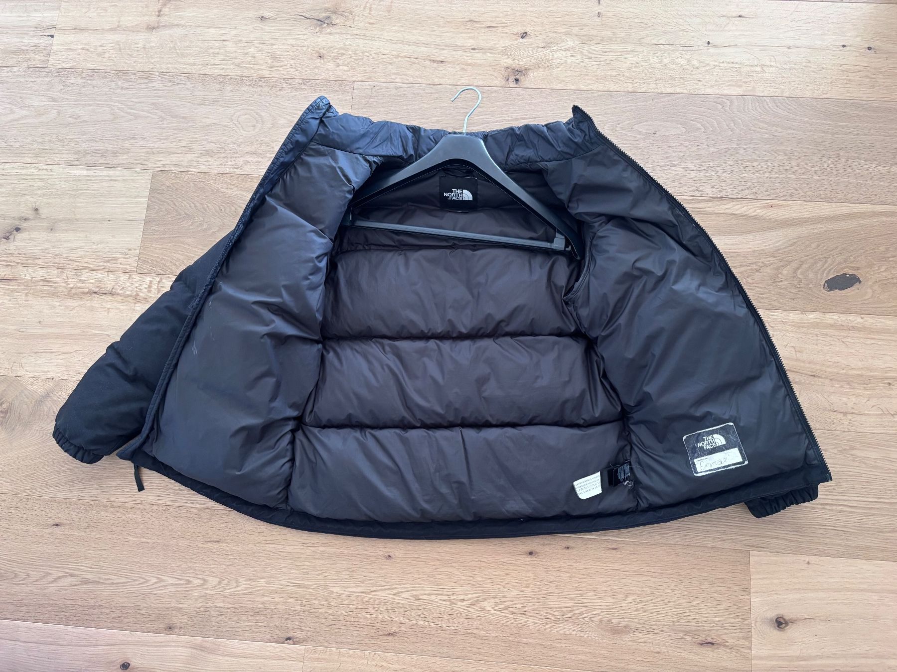 North Face Jacken: North Face Retro Nupste Jacke – Gebraucht aus Winznau von Lauralavera1 4