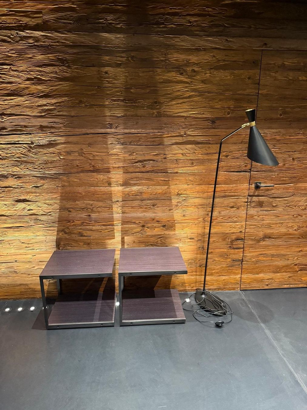 Comodini: Unique Handmade Industrial Nightstands – Usato da Gsteig b. Gstaad venduto da Auctionly 8