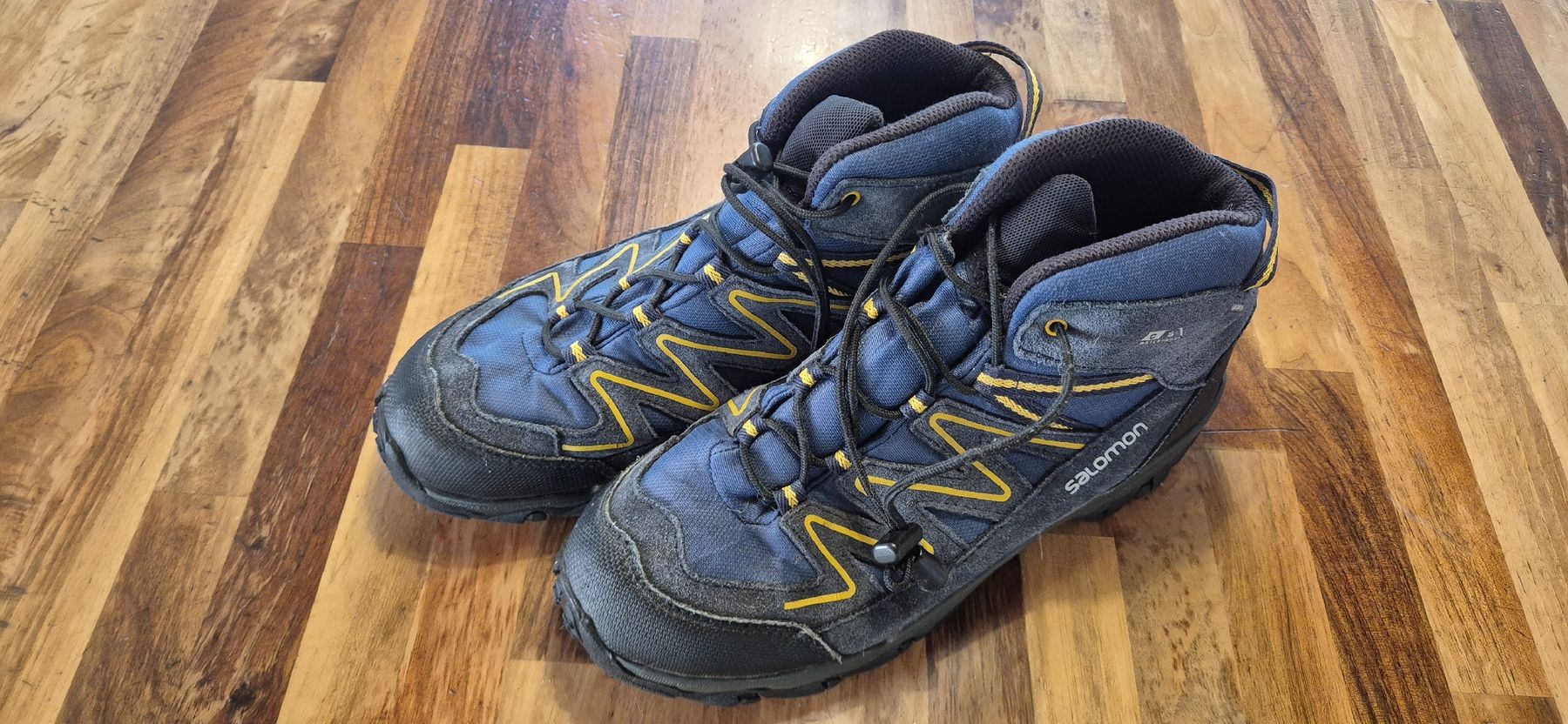 Scarpe per ragazzi: Wanderschuhe – Usato da Wuppenau venduto da Suenneli10