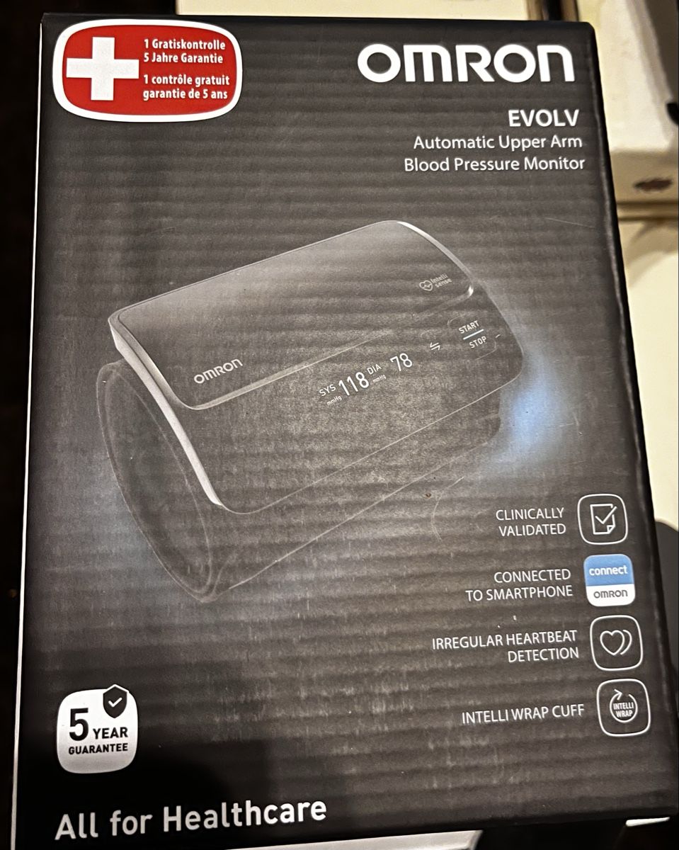 Omron Medizinische Geräte: OMRON-EVOLV  TENSIOMÈTRE- VERSION SUISSE – Neu und originalverpackt aus Clarens von hal_y9wf