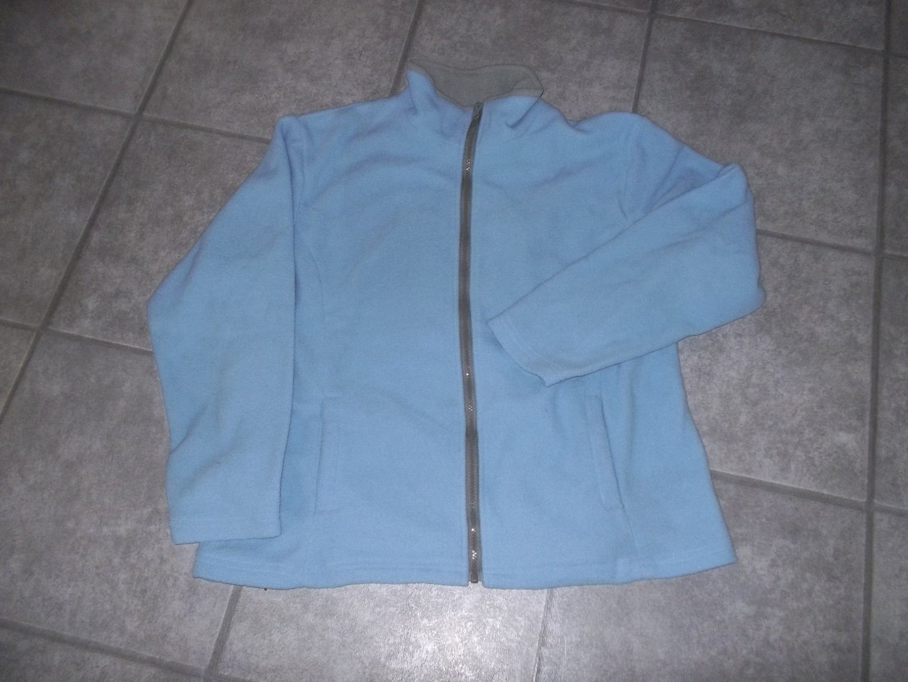 Jacken: 2 Damen Fleecejacken Grösse XL – Gebraucht aus Kaltbrunn von Cindy99 3