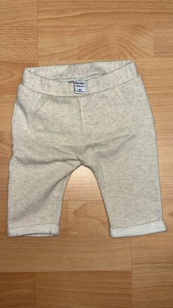 Newborn Hose Grau Grösse 62 2-4 Monate