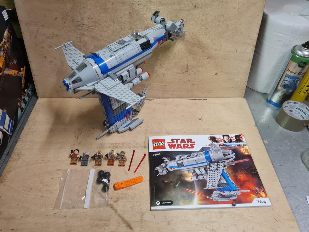 LEGO Star Wars Episode VIII: Resistance Bomber Costruzioni 75188