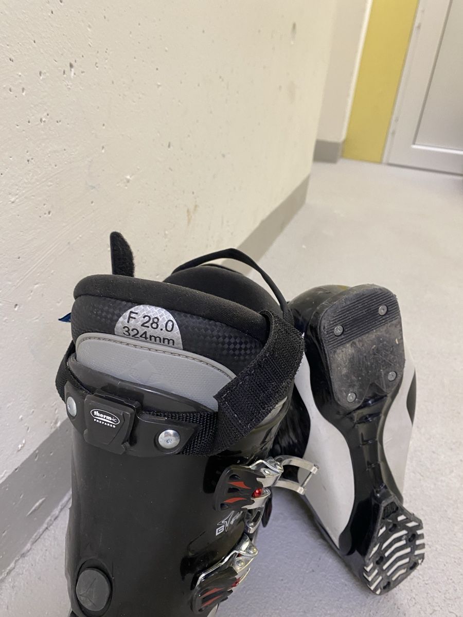 Herrenschuhe: Ski Schuhe – Gebraucht aus Winterthur von Alb30 3