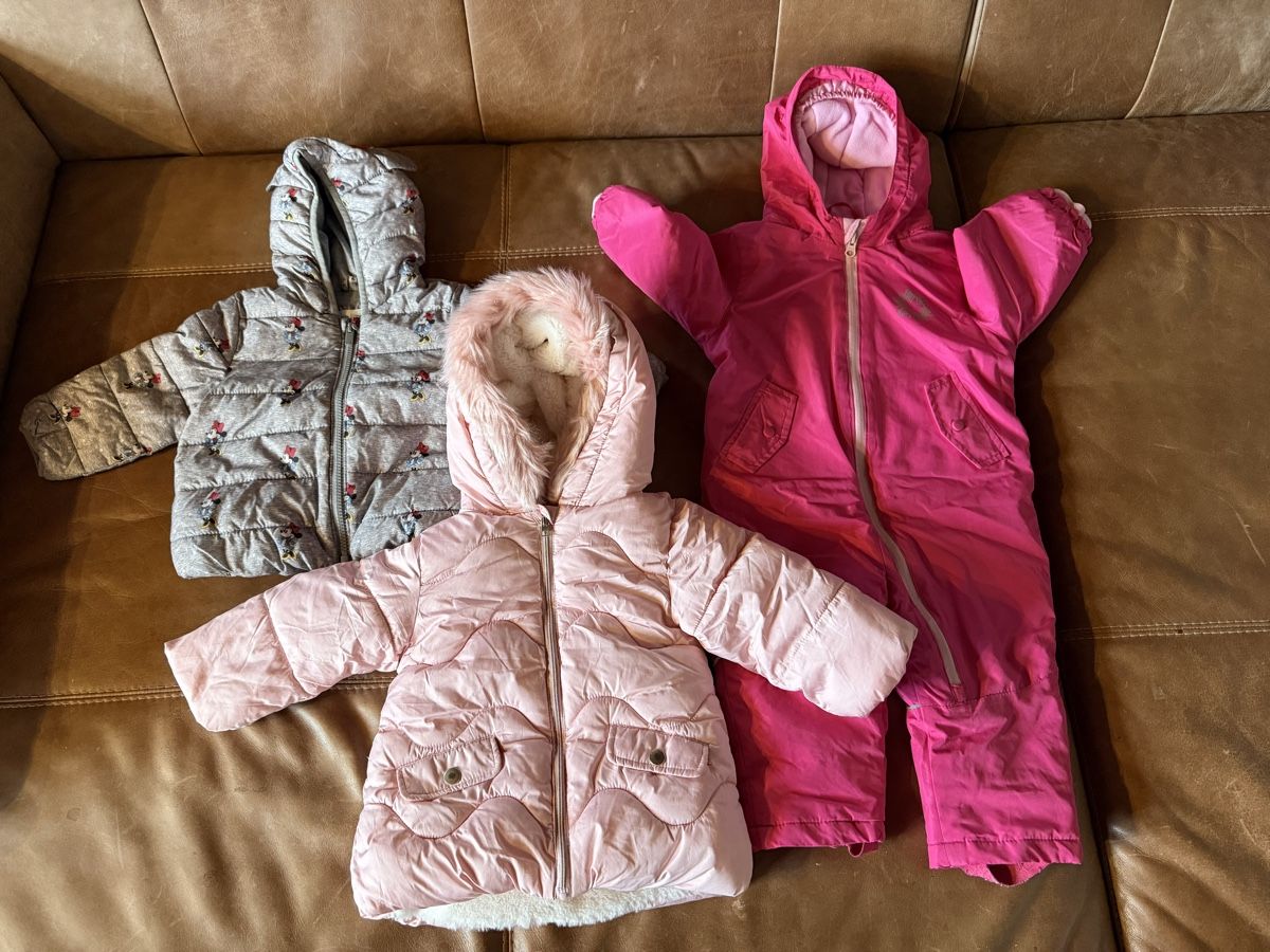 Lotti & Set di vestiti: Kleiderpaket Mädchen 86/92 – Usato da Steckborn venduto da Diana.84 2