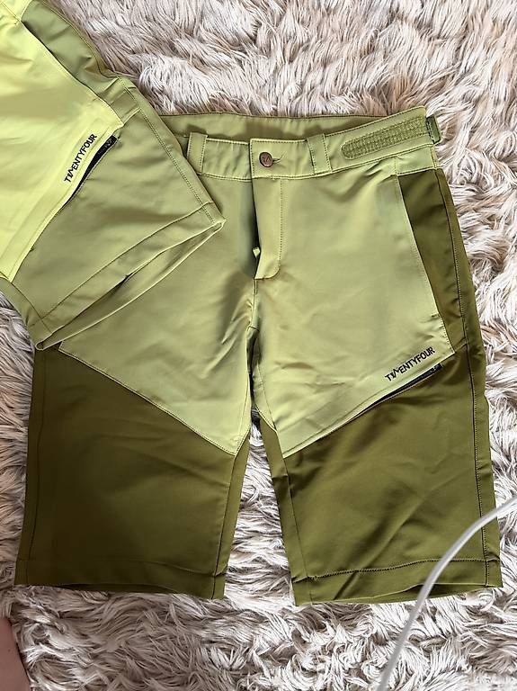 Pantaloni: Twentyfour Hosen Neu Gr.36 – Usato da Seedorf UR venduto da Lia_mia 2
