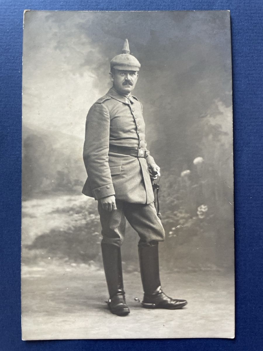 Ansichtskarten: Alte Vintage Ansichtskarte, Offizier in Uniform – Gebraucht aus Neuhausen am Rheinfall von Arielle55