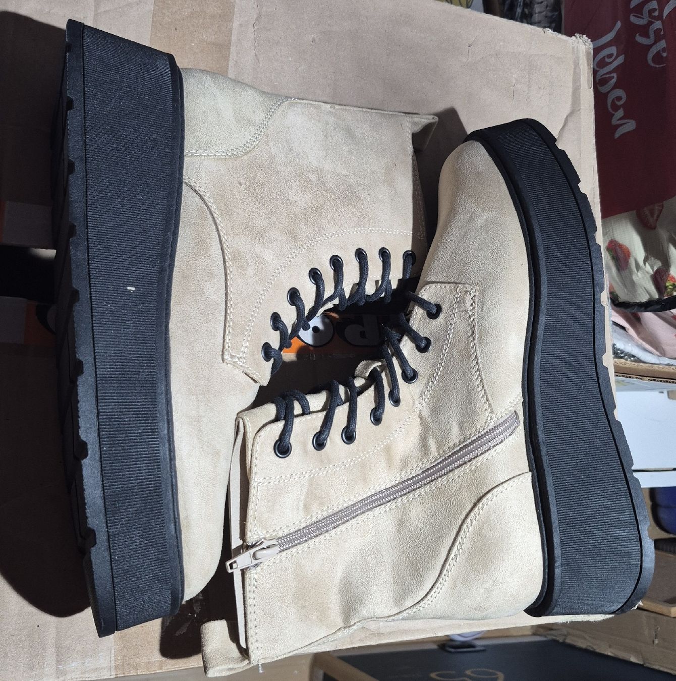 Scarpe da donna: Stiefel – Nuovo (secondo la descrizione) da Wislikofen venduto da ana_j6bc 3