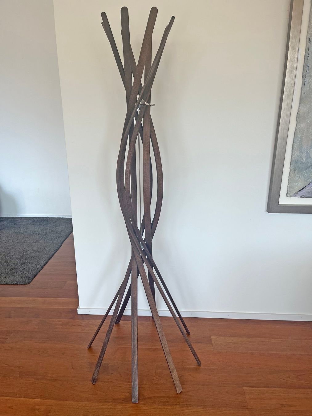 Autres décorations & accessoires: Kleiderständer aus Holz – D'occasion à Ehrikon par ricardese 1