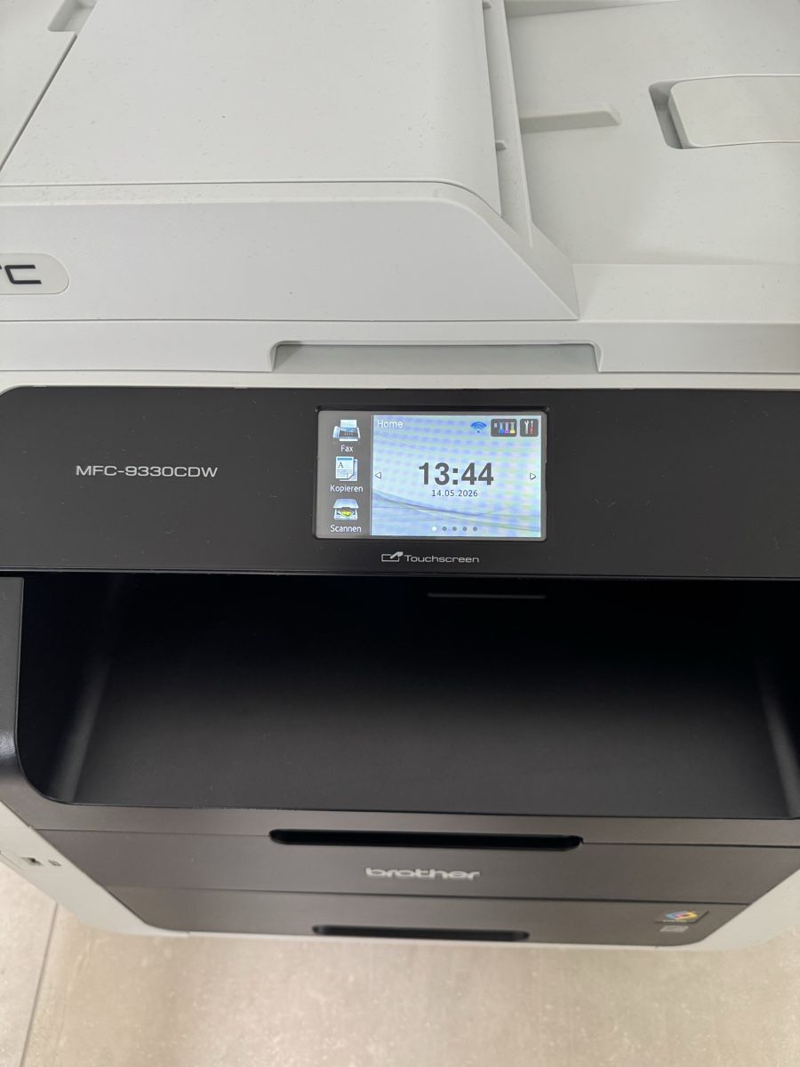 Brother Stampanti: Brother MFC-9330CDW Multifunktionslaserdrucker – Usato da Rotkreuz venduto da Servette1 2