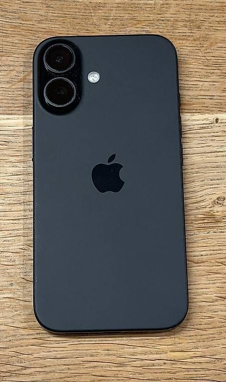 Apple Telefoni cellulari / Smartphones: iPhone 16  512 GB  Schwarz – Usato da Bottmingen venduto da cinchispa 1