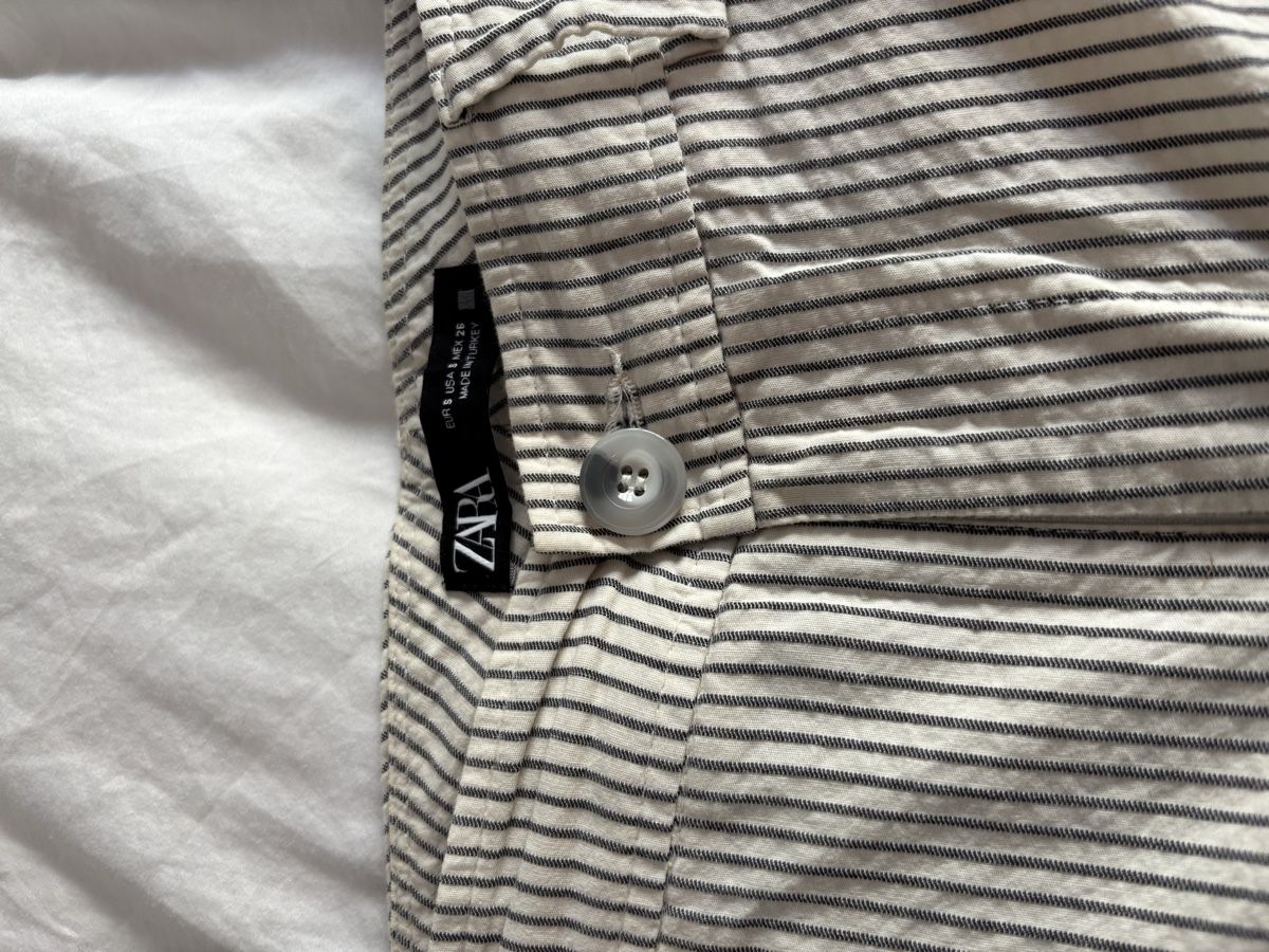 Pantaloni: 2 pantalon d’été  – Usato da Crans-Montana venduto da Jano_brn 1