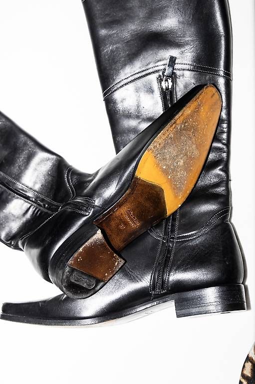 Scarpe da donna: Santoni Stiefel echtes Leder, Schwarz – Usato da Dübendorf venduto da Leona.R