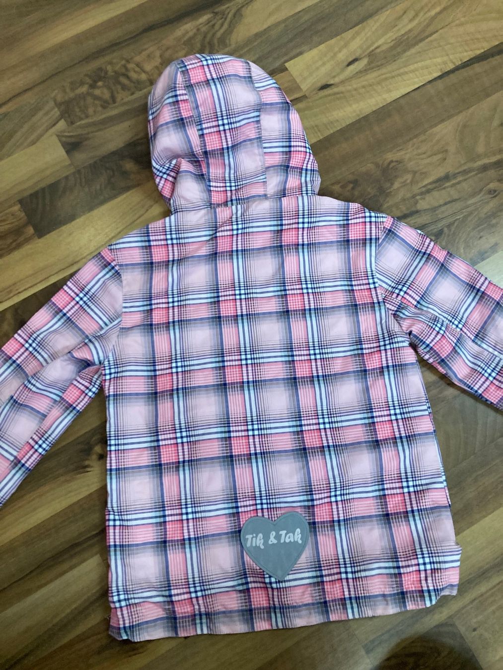 Vestes & Manteaux: Jacke Mädchen, Grösse 122 – D'occasion à Schötz par Jekyll666 1