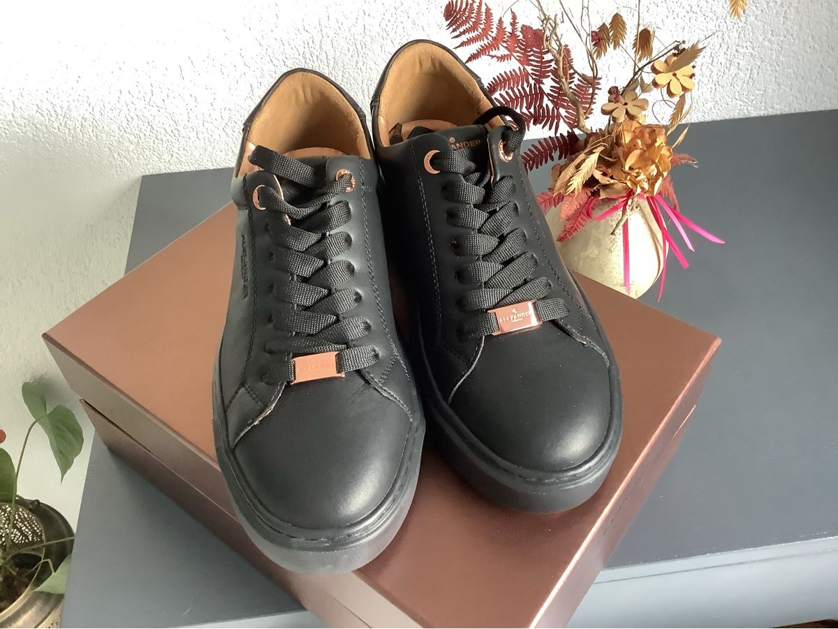 Scarpe da donna: Nouvelles Baskets Alexander Smith. Taille 39 – Nuovo e nell'imballaggio originale da Echallens venduto da 1961zap 1