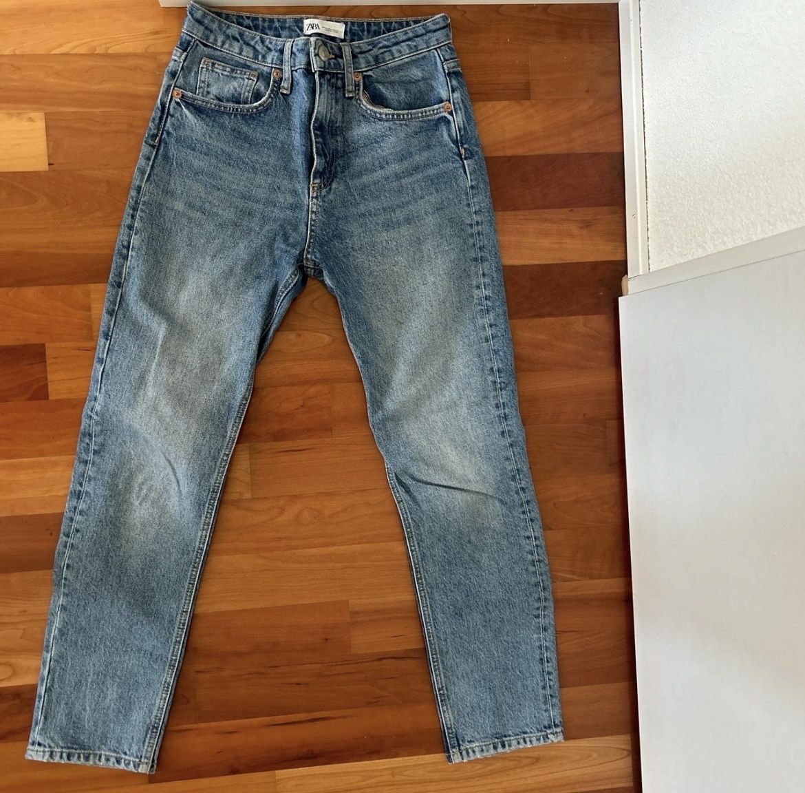 Zara Jeans: zara jeans – Usato da Baden venduto da ana.schneebeli